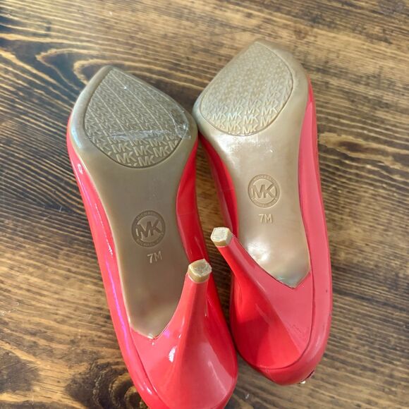 MICHAEL Michael Kors Coral Flex Mid Pumps Size 7 - Picture 10 of 11